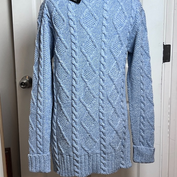 The Irish Store Aran Classic Sweater nwt - Picture 5 of 9